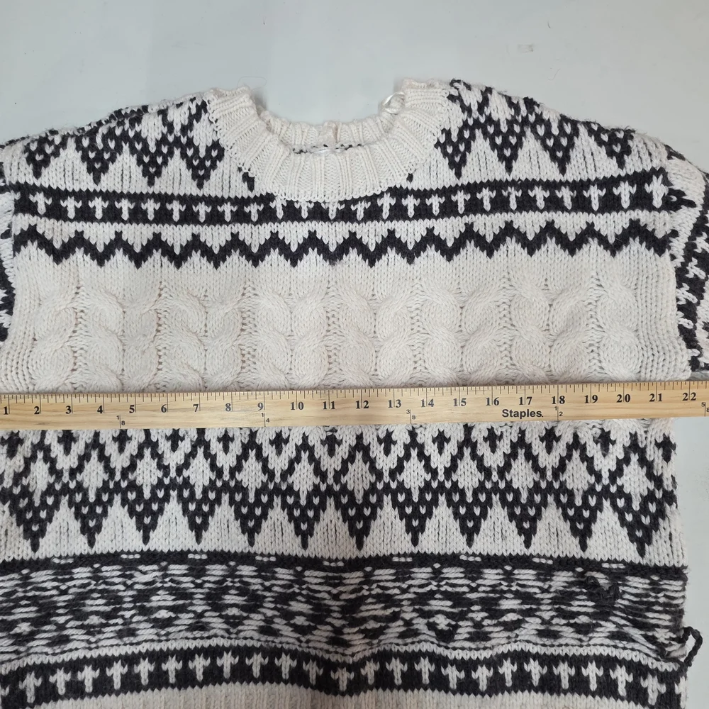 Womens Black and Cream Crop Knit Sweater Size XL
